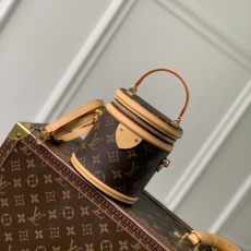 LV Bucket Bags